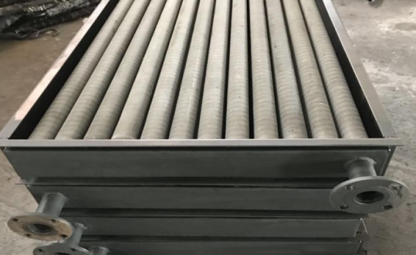 绕片管散热器